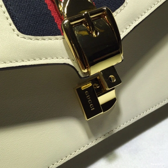 Hyper Peter Sylvie Gucci 0711